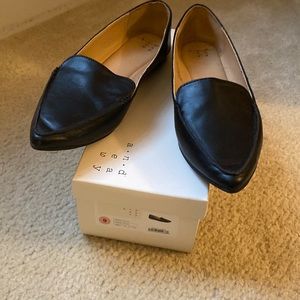 Gorgeous simple comfortable elegance